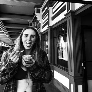 Meet your Posher, Sam